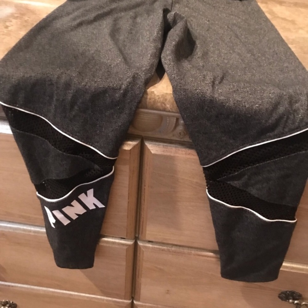 Nwt 18 vs Pink Yoga Ankle Legging s
